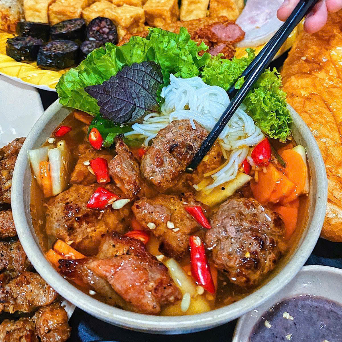Bún chả Hà Nội
